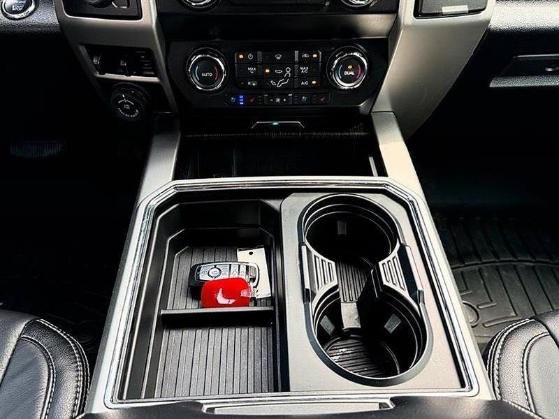 Used 2020 Ford F250 Lariat w/ Lariat Ultimate Package AWD/4WD image 39