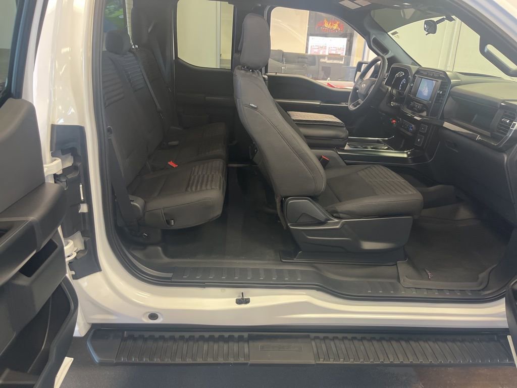 Used 2023 Ford F150 XL w/ STX Appearance Package image 9