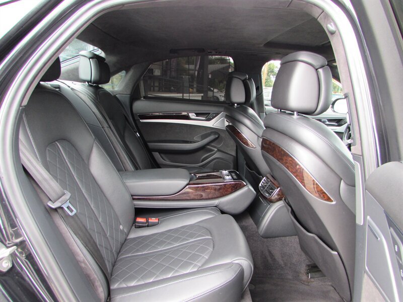 Used 2013 Audi A8 3.0T w/ Driver Assistance Pkg AWD/4WD image 29