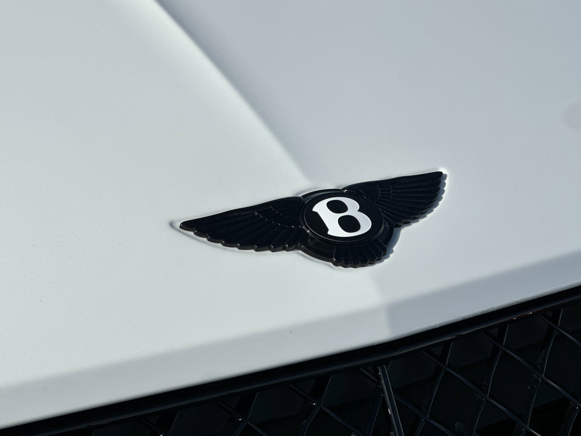 New 2025 Bentley Bentayga image 30