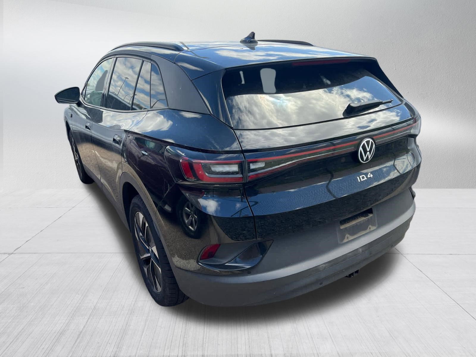 Used 2022 Volkswagen ID.4 Pro AWD/4WD image 9