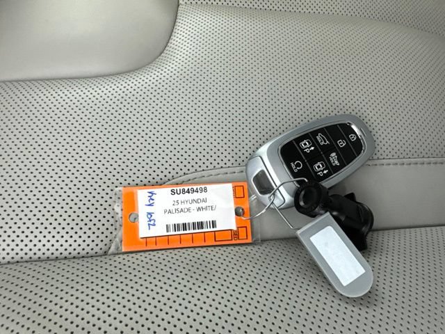 Used 2025 Hyundai Palisade Calligraphy AWD/4WD image 30