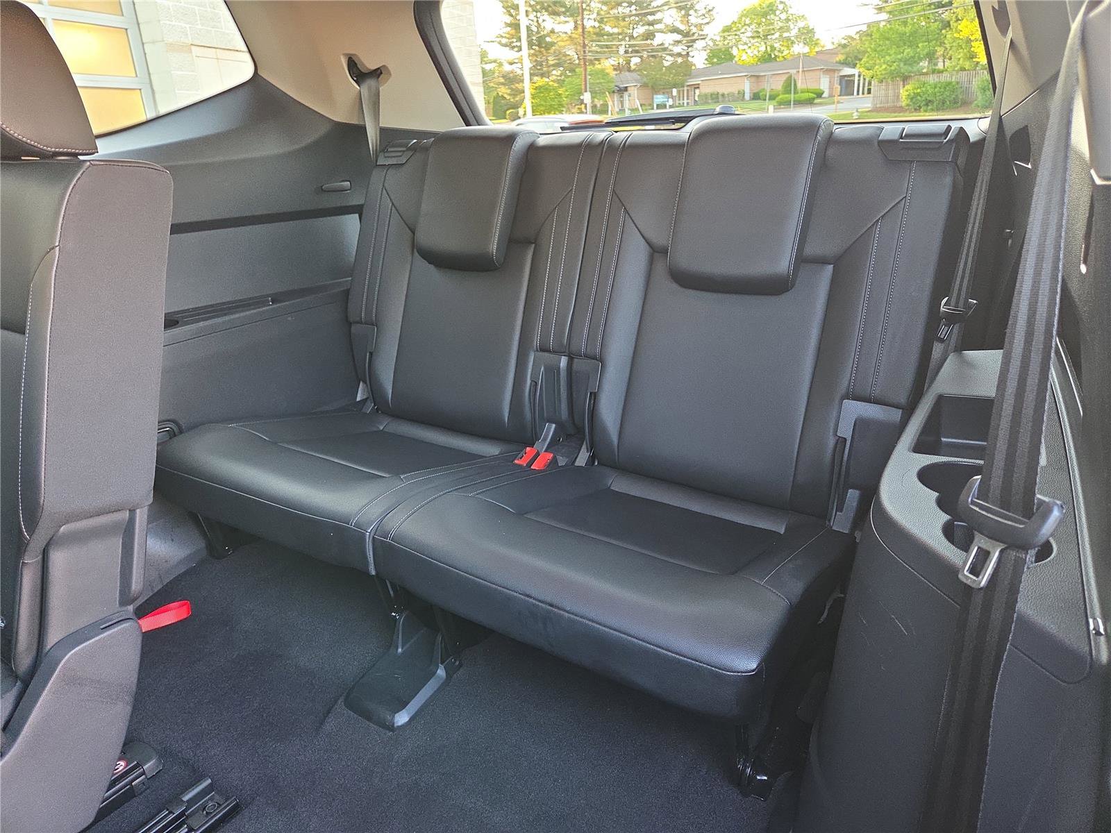 Used 2019 Volkswagen Atlas SEL R-Line AWD/4WD image 25