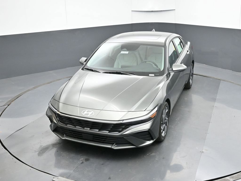 New 2026 Hyundai Elantra Limited image 45