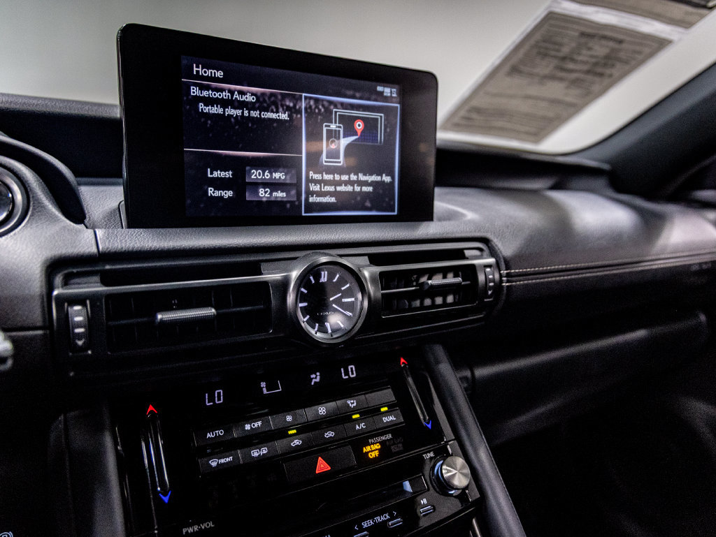Used 2025 Lexus IS 350 F Sport RWD image 17