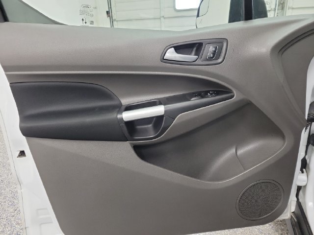 Used 2023 Ford Transit Connect XLT FWD image 11