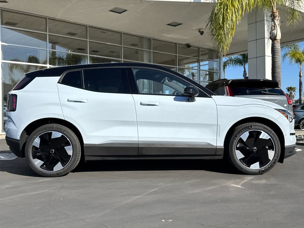 New 2026 Volvo EX30 Ultra w/ Climate Package image 6
