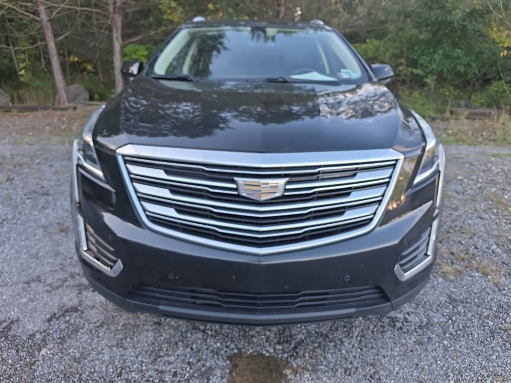 Used 2019 Cadillac XT5 Premium Luxury FWD image 2