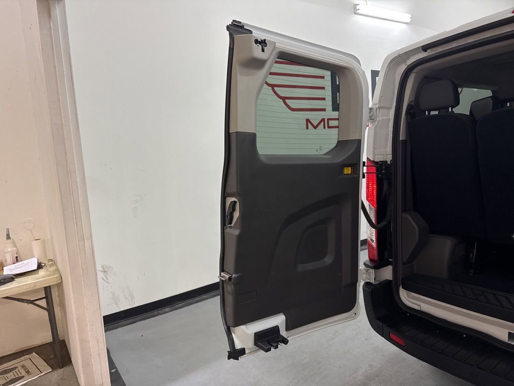 Used 2021 Ford Transit 350 XLT image 16
