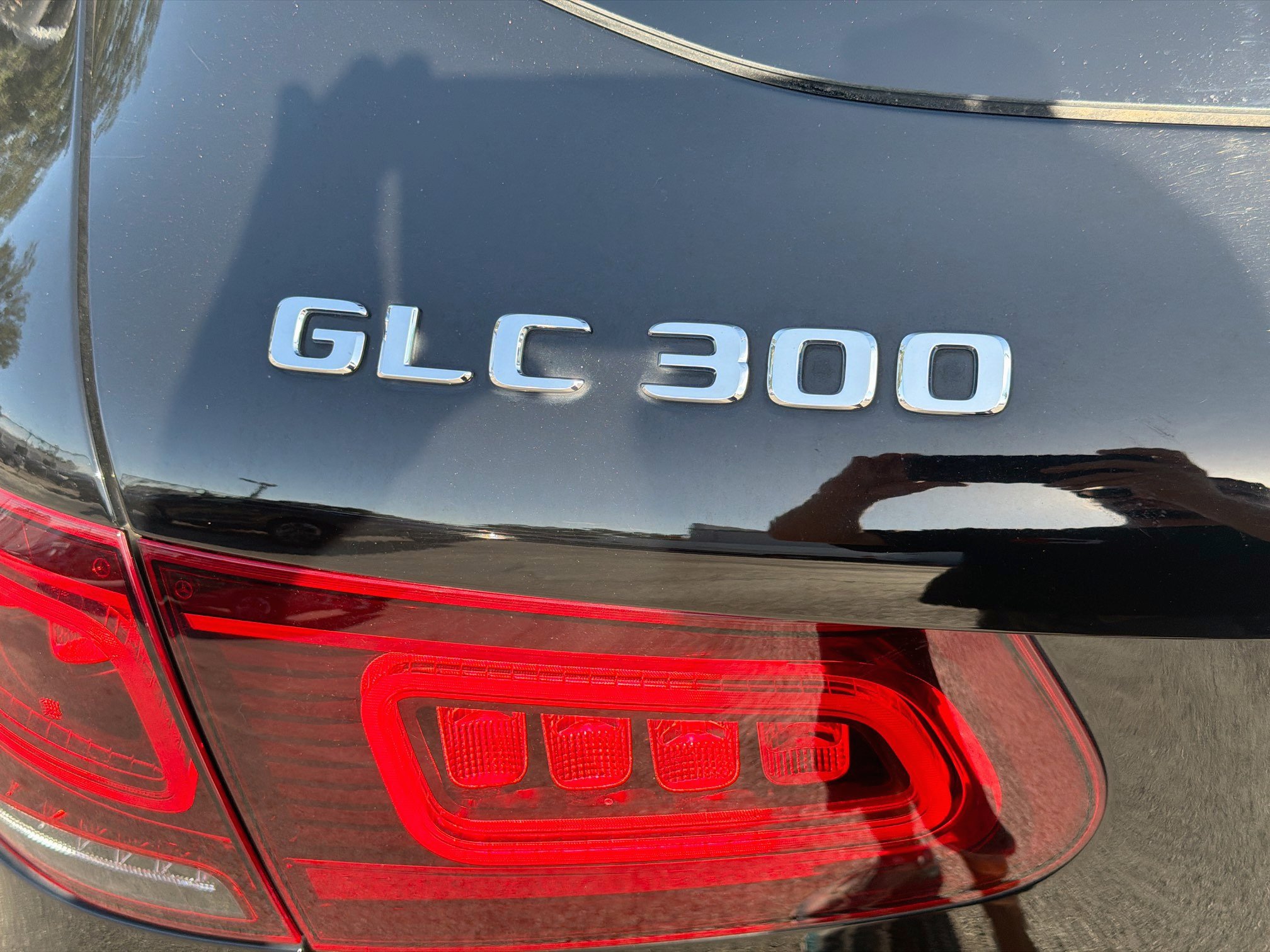 Used 2022 Mercedes-Benz GLC 300 image 11