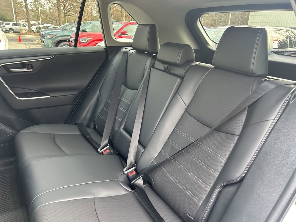 New 2025 Toyota RAV4 Limited image 9