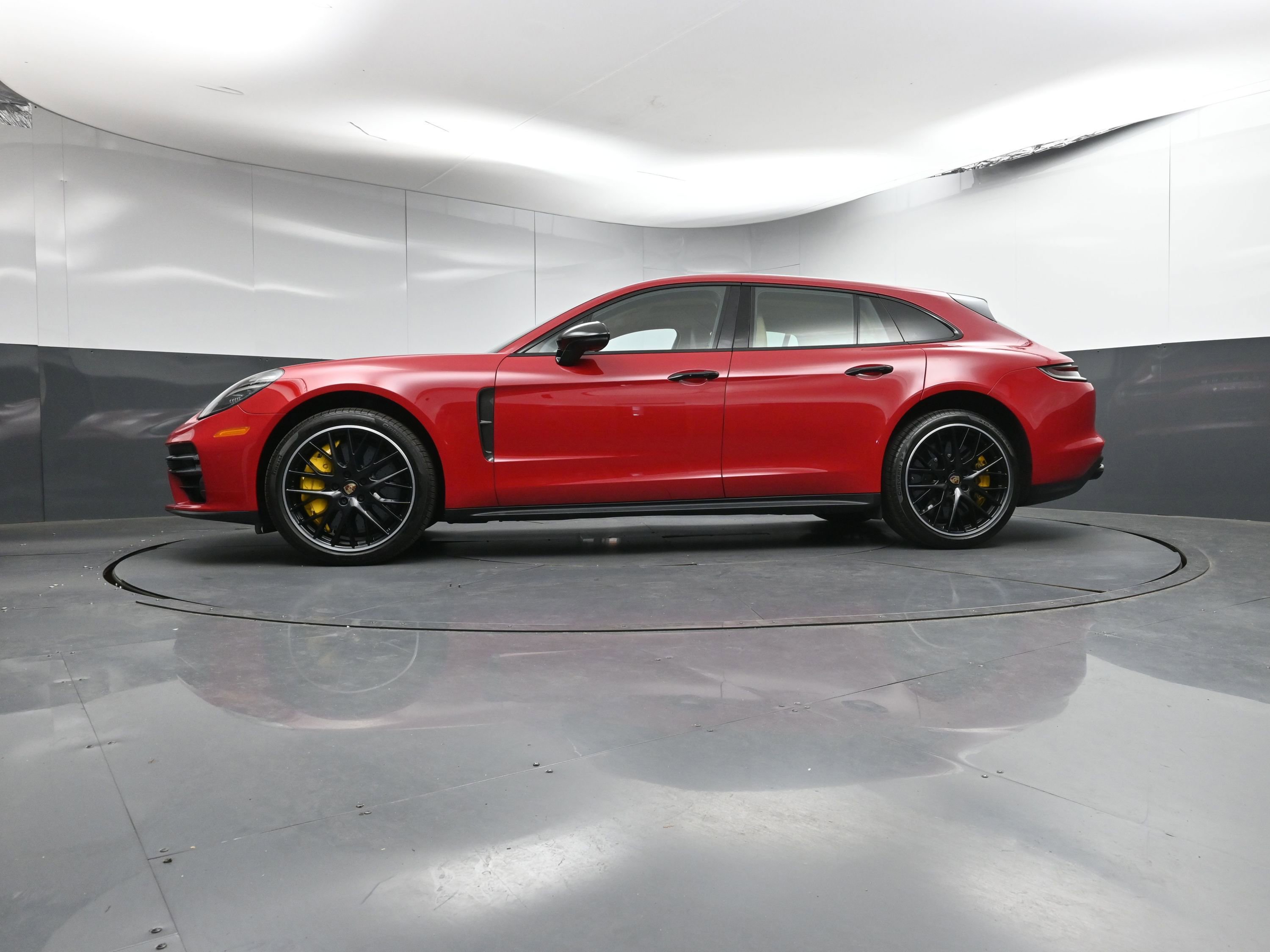 Certified 2023 Porsche Panamera Turbo S image 32