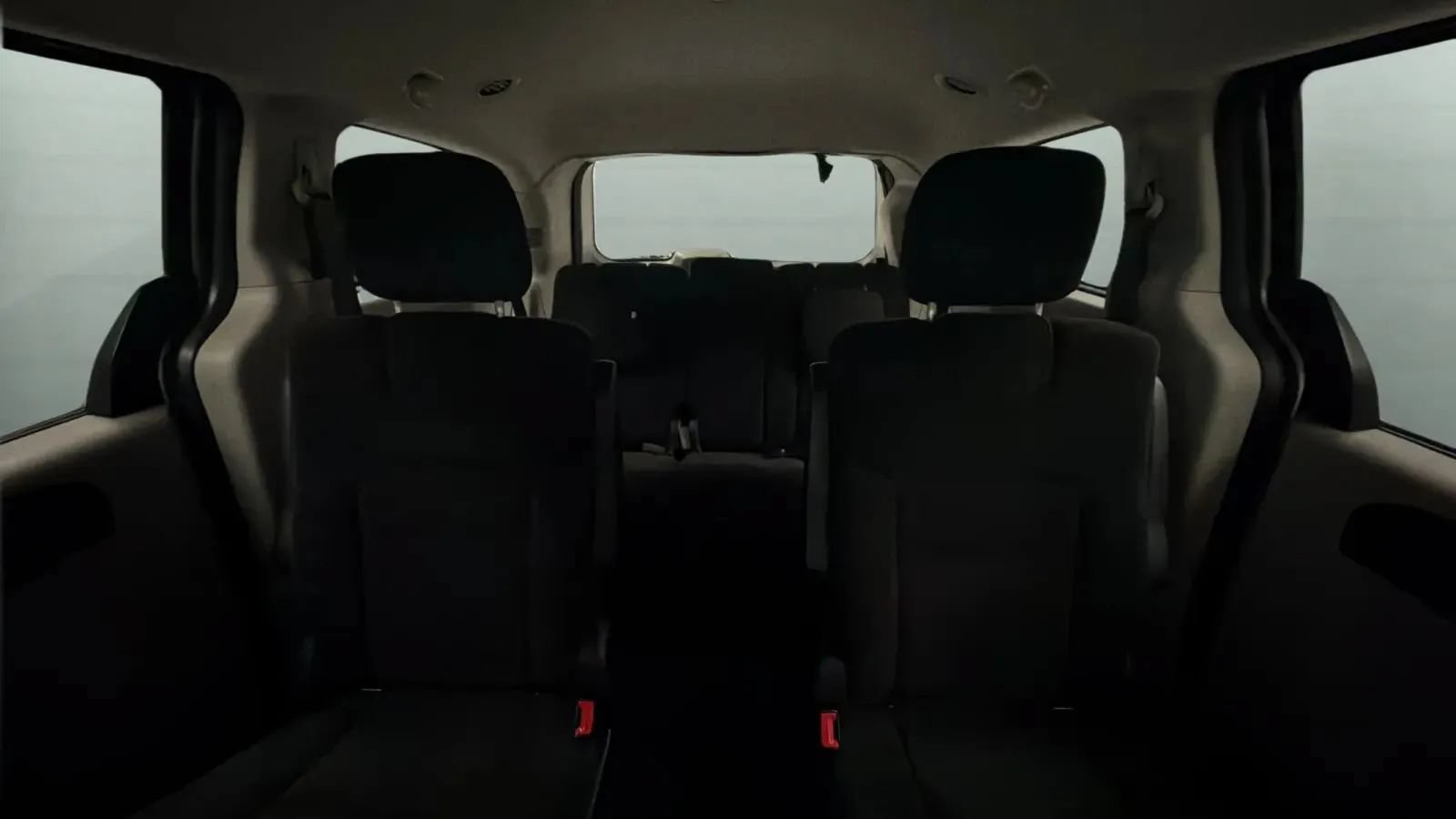 Used 2014 Dodge Grand Caravan SXT FWD image 17