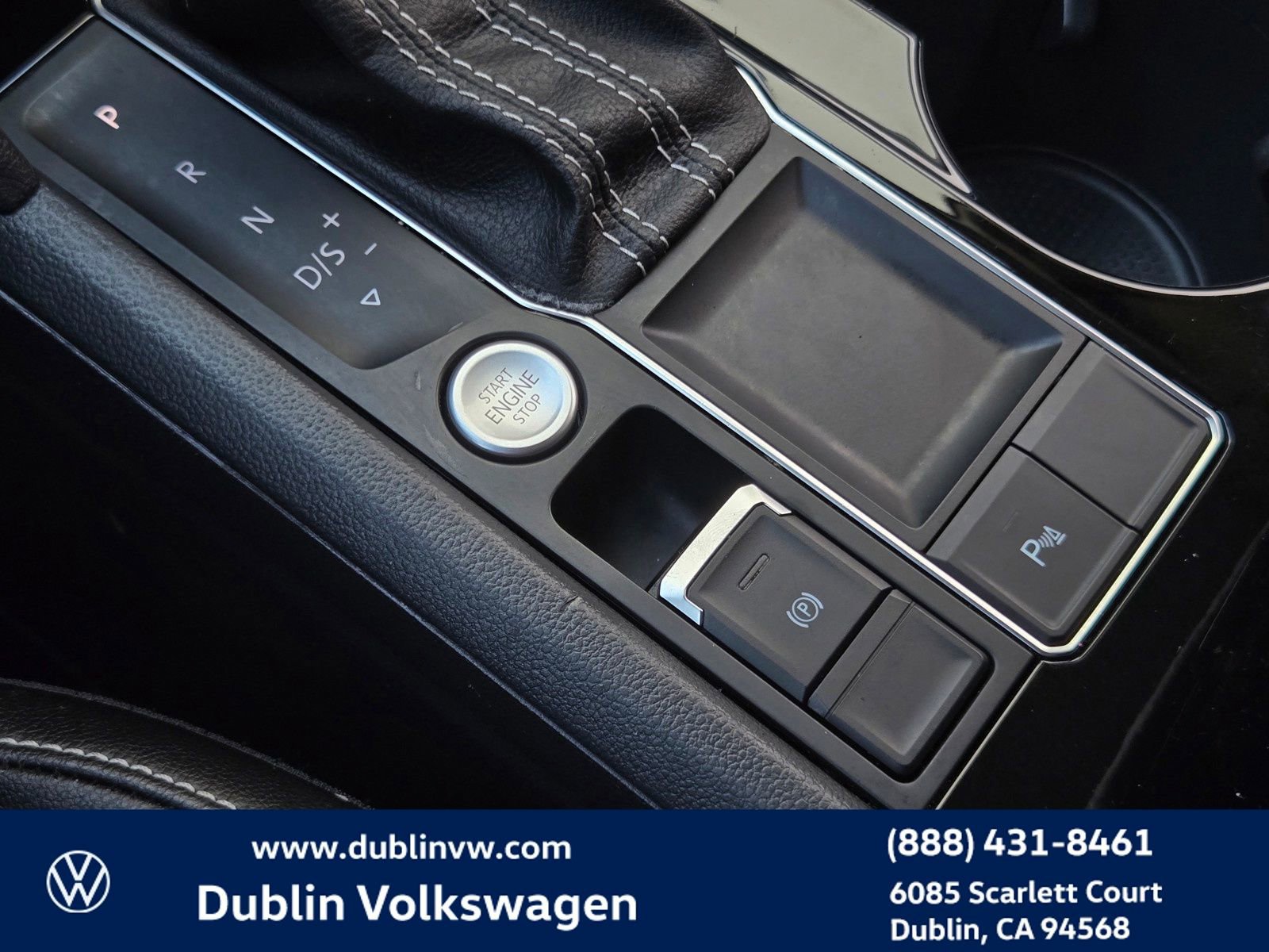 Used 2023 Volkswagen Atlas SE FWD image 19