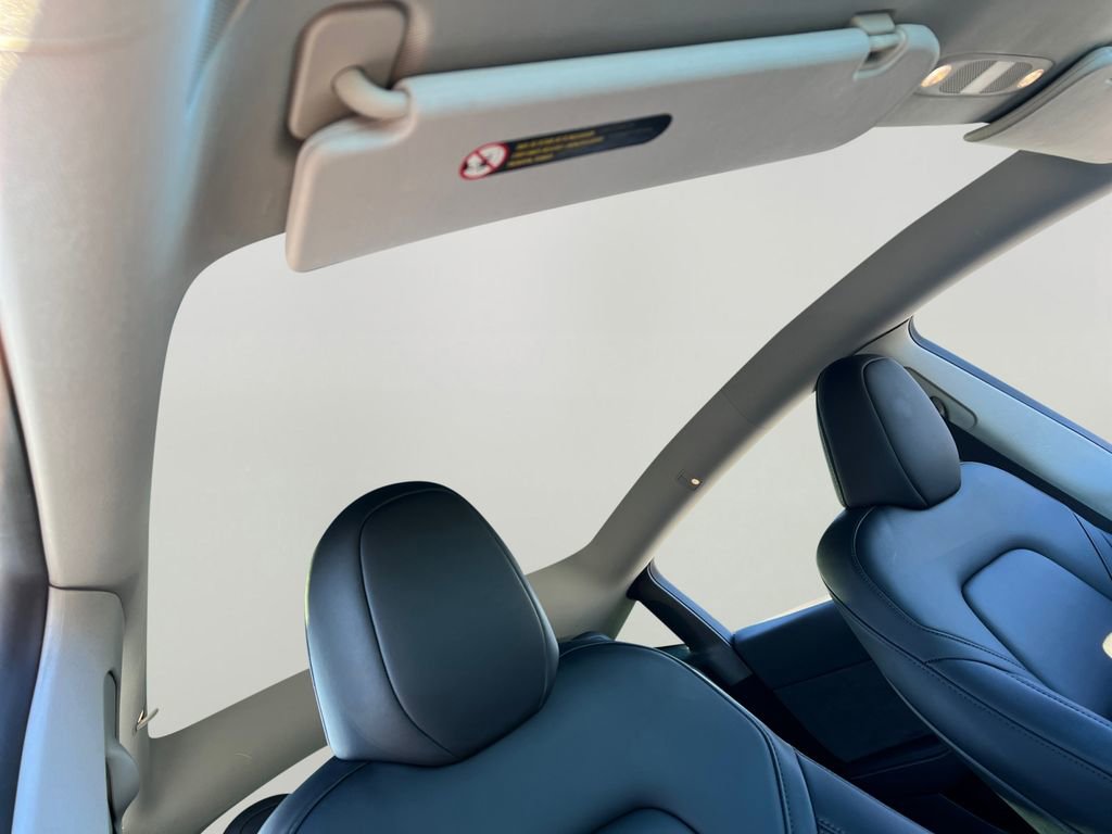 Used 2023 Tesla Model Y Long Range image 6
