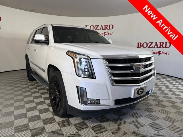 Used 2018 Cadillac Escalade Luxury AWD/4WD image 1