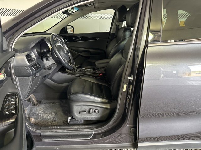 Used 2019 Kia Sorento EX w/ EX Touring Package image 13