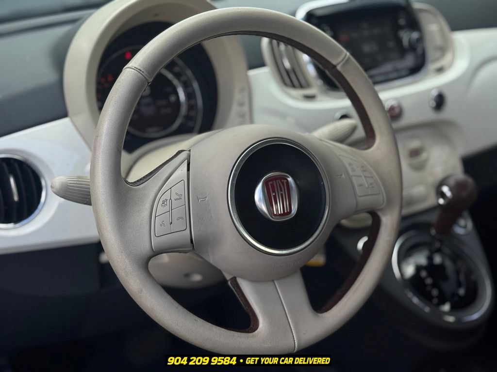 Used 2019 FIAT 500 Lounge FWD image 8