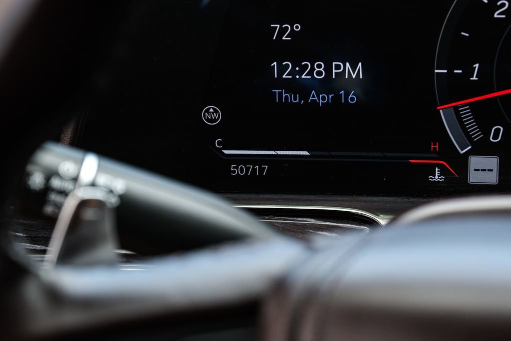 Used 2023 Cadillac Escalade V AWD/4WD image 18
