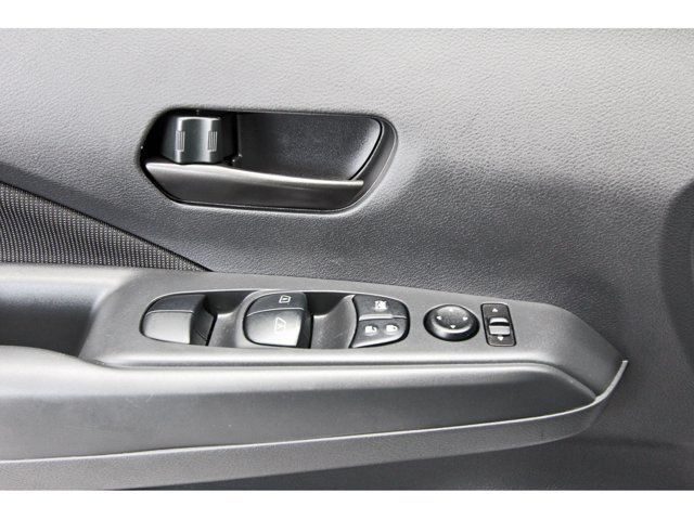 Used 2025 Nissan Kicks Play S FWD image 18