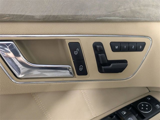 Used 2011 Mercedes-Benz E 350 4MATIC Wagon image 11
