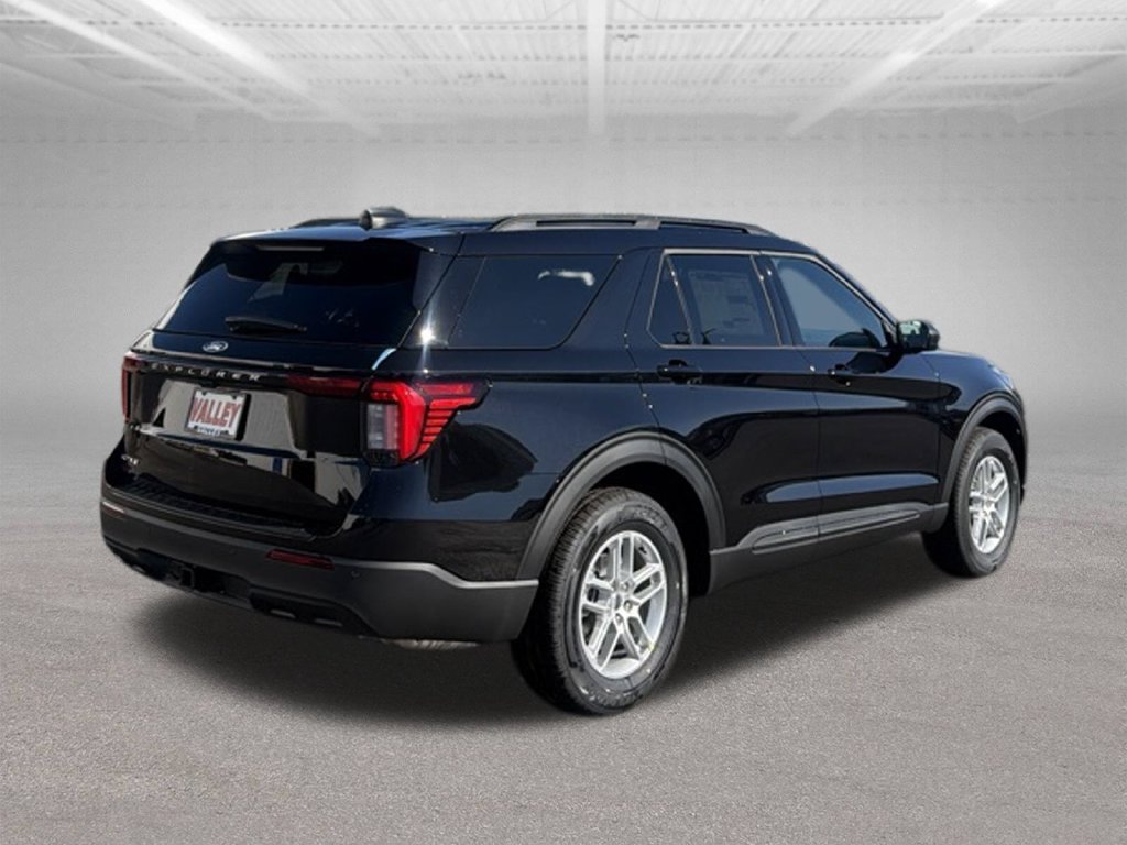 New 2027 Ford Explorer Active AWD/4WD image 9