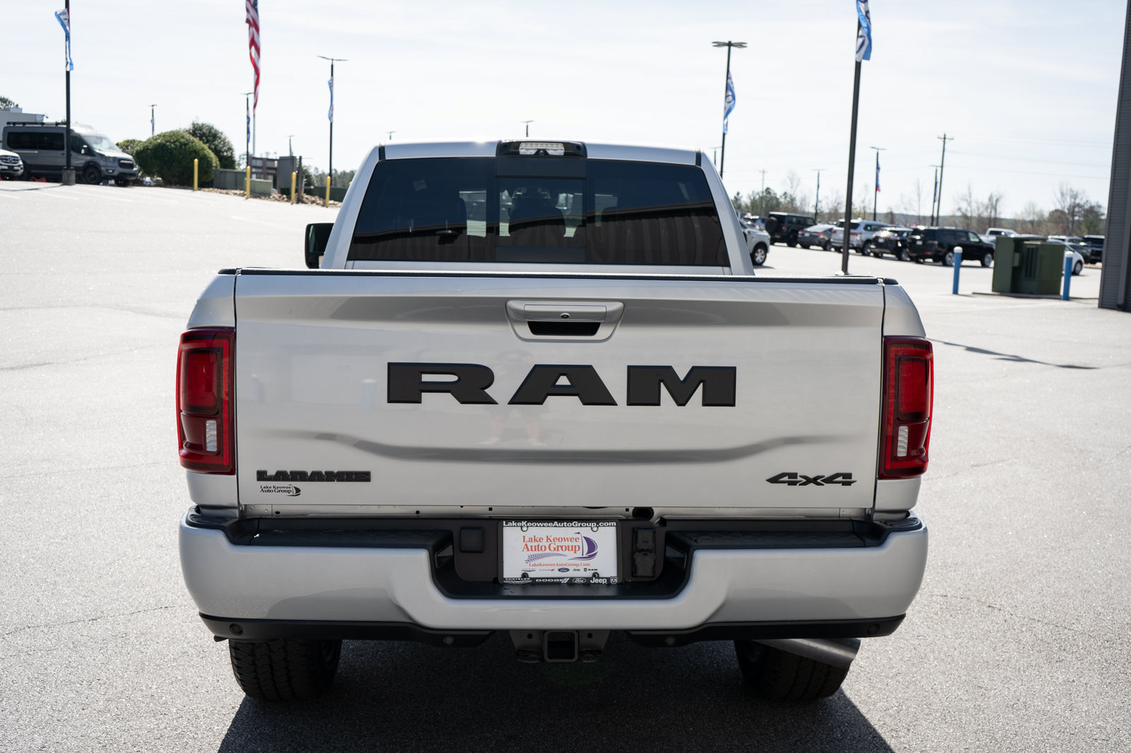 New 2026 RAM 2500 Laramie AWD/4WD image 8