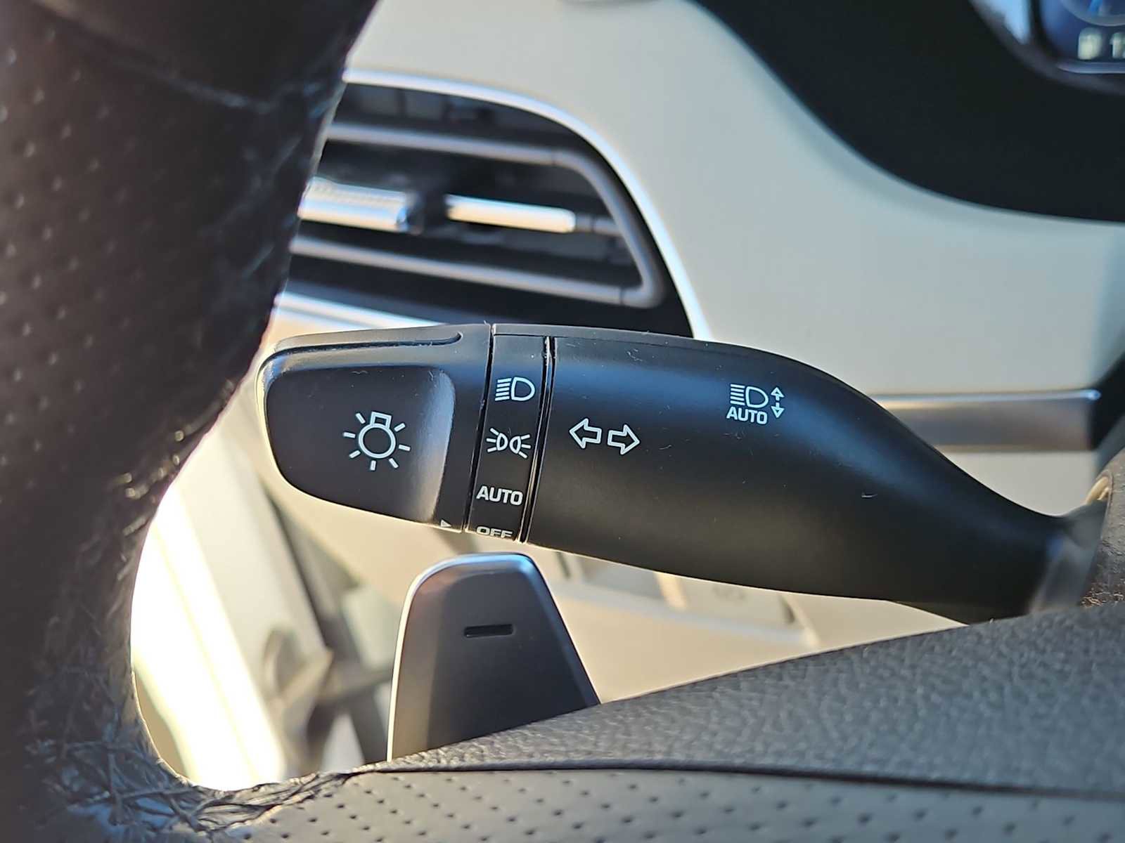 Used 2020 Hyundai Palisade Limited image 27