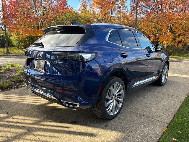 New 2024 Buick Envision Avenir image 8