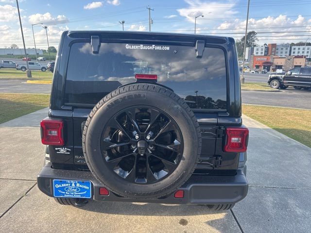 Used 2025 Jeep Wrangler Unlimited Sahara w/ Safety Group AWD/4WD image 6