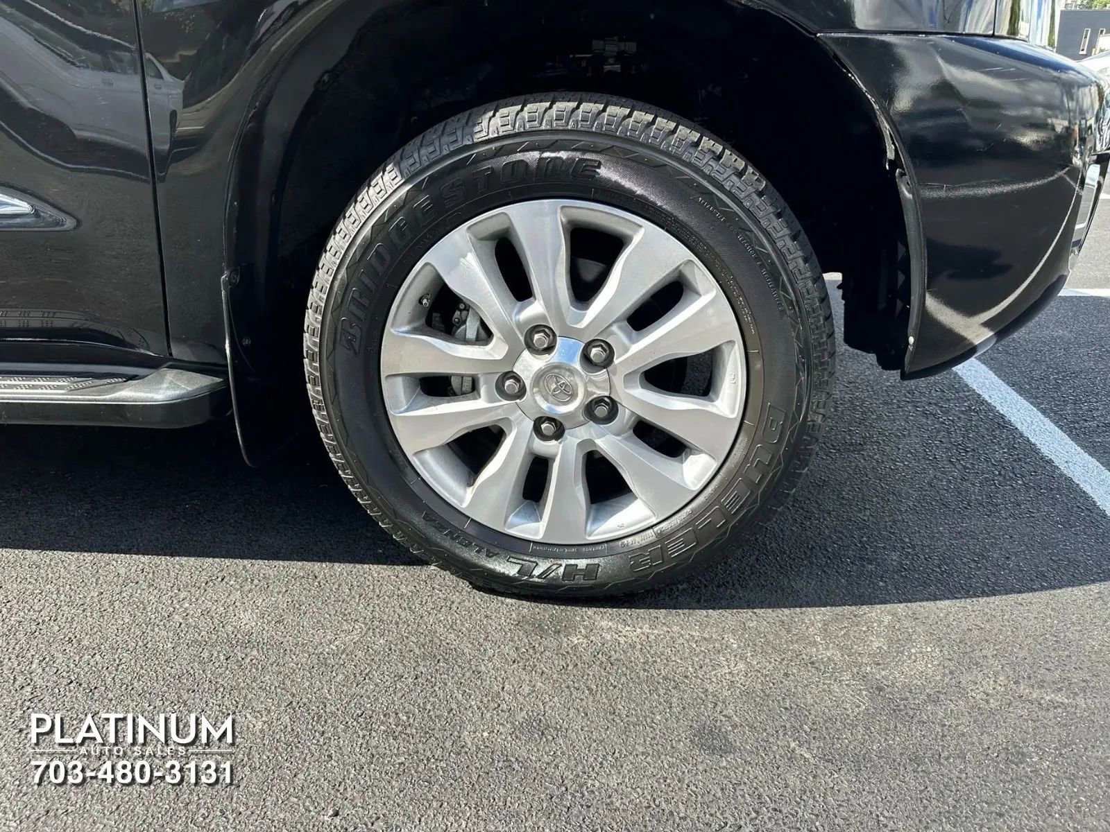 Used 2020 Toyota Sequoia Platinum image 26