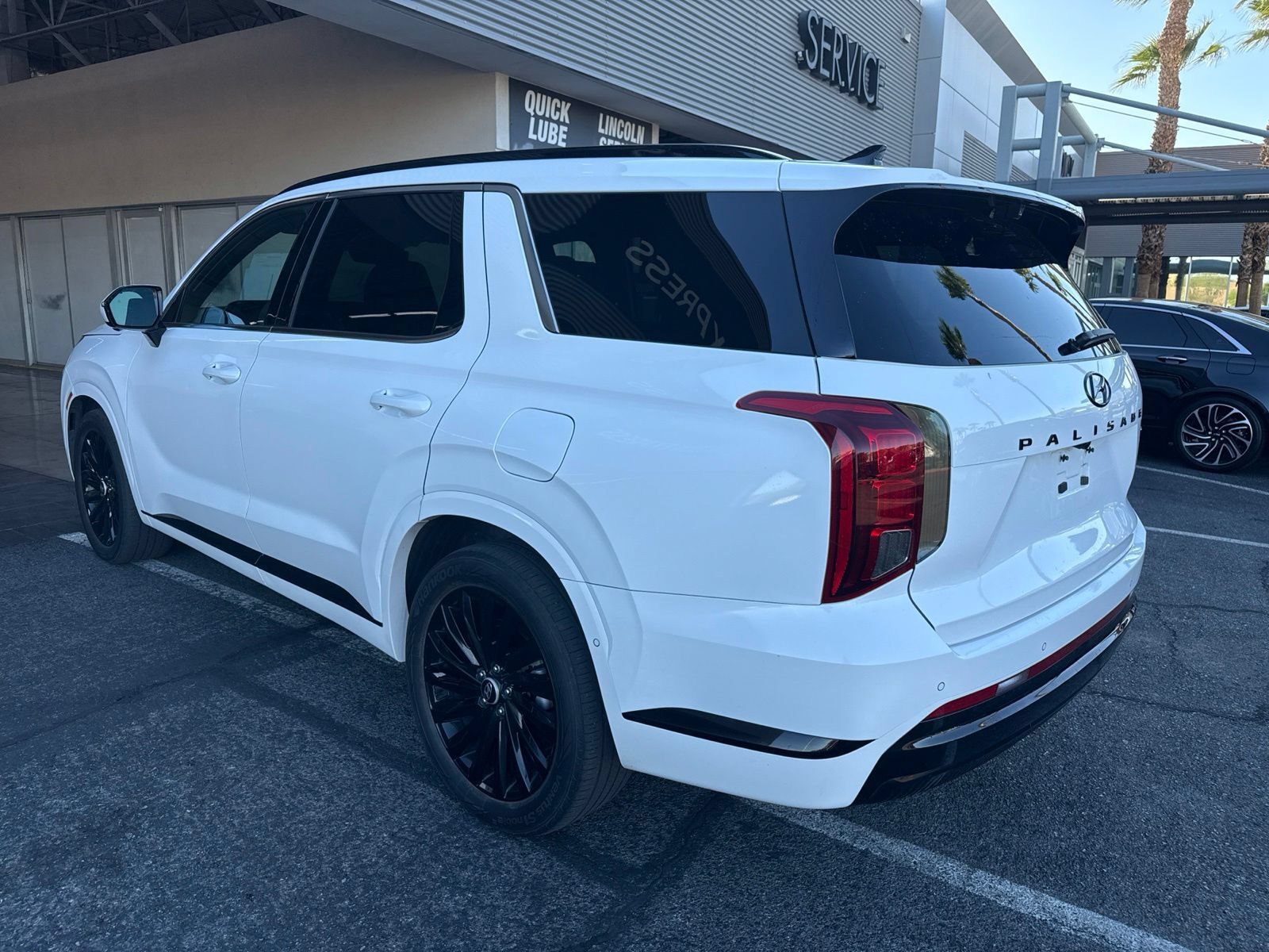 Used 2024 Hyundai Palisade Calligraphy AWD/4WD image 7