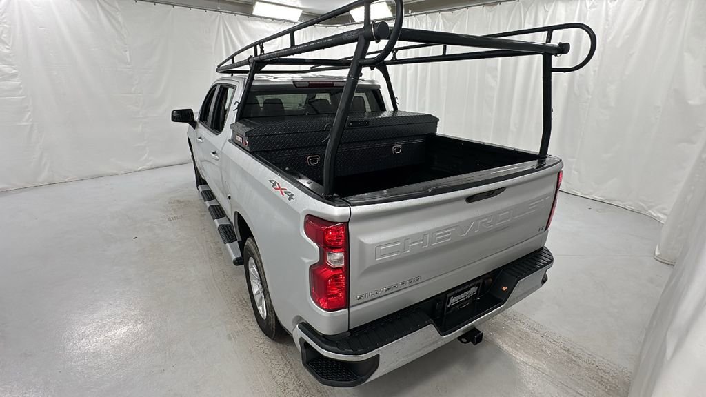 Used 2021 Chevrolet Silverado 1500 LT w/ Bed Protection Package image 5