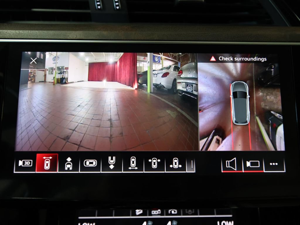 Used 2019 Audi e-tron Premium Plus AWD/4WD image 22