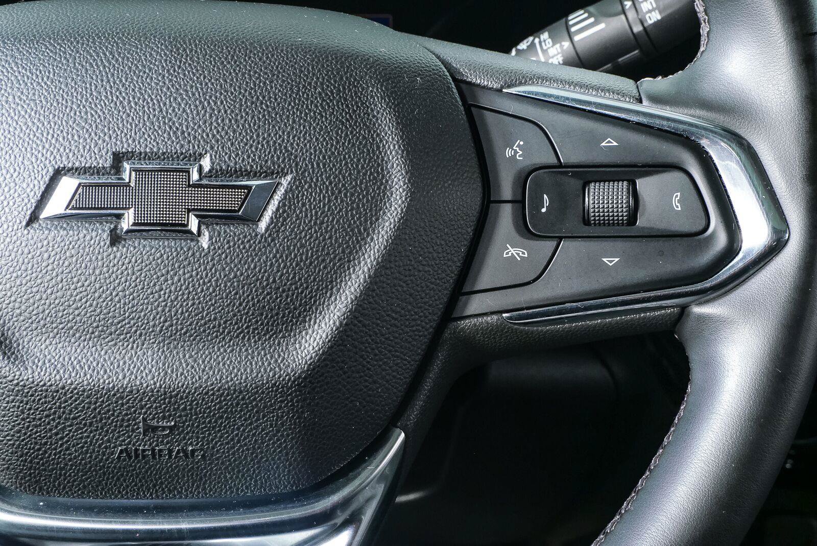 Used 2024 Chevrolet Trax ACTIV w/ Sunroof Package FWD image 11
