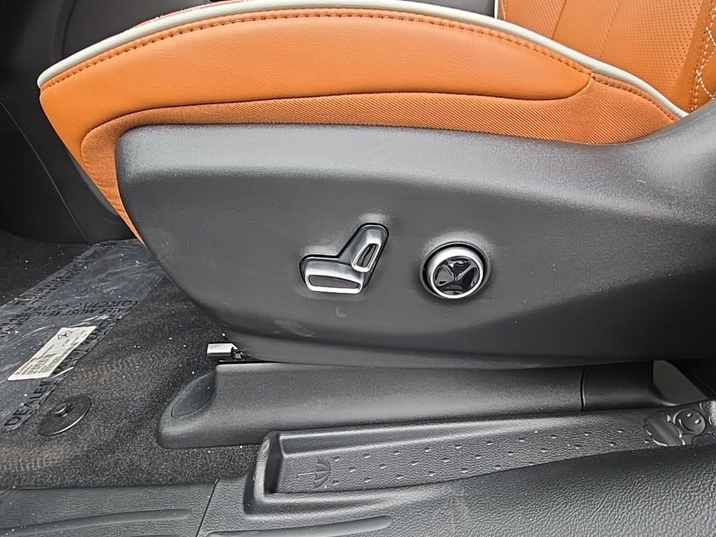 New 2026 Chrysler Pacifica Pinnacle FWD image 12