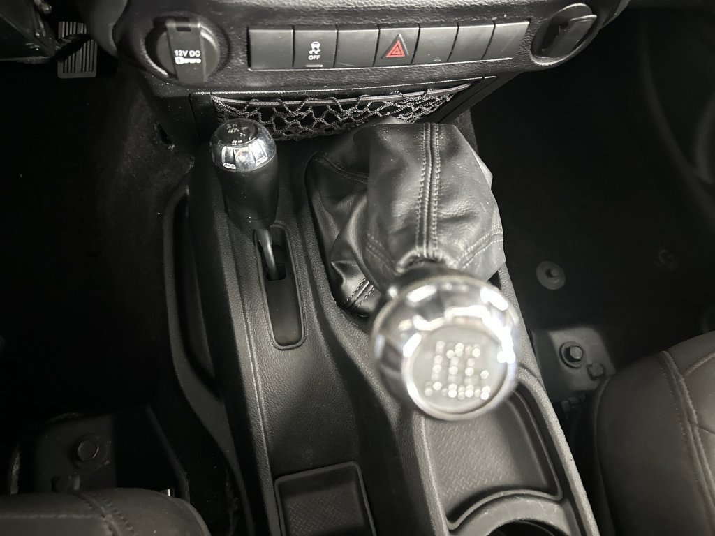 Used 2016 Jeep Wrangler Unlimited Sport AWD/4WD image 17