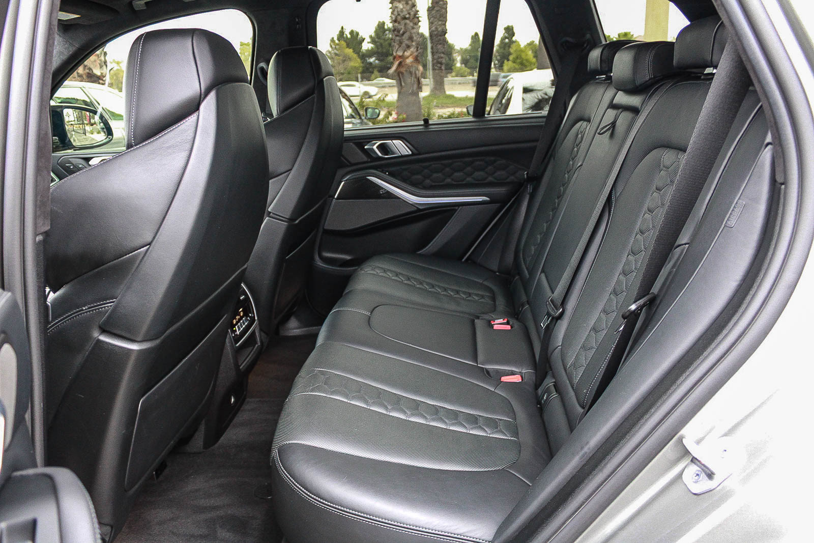 Used 2021 BMW X5 M w/ Executive Package AWD/4WD image 14