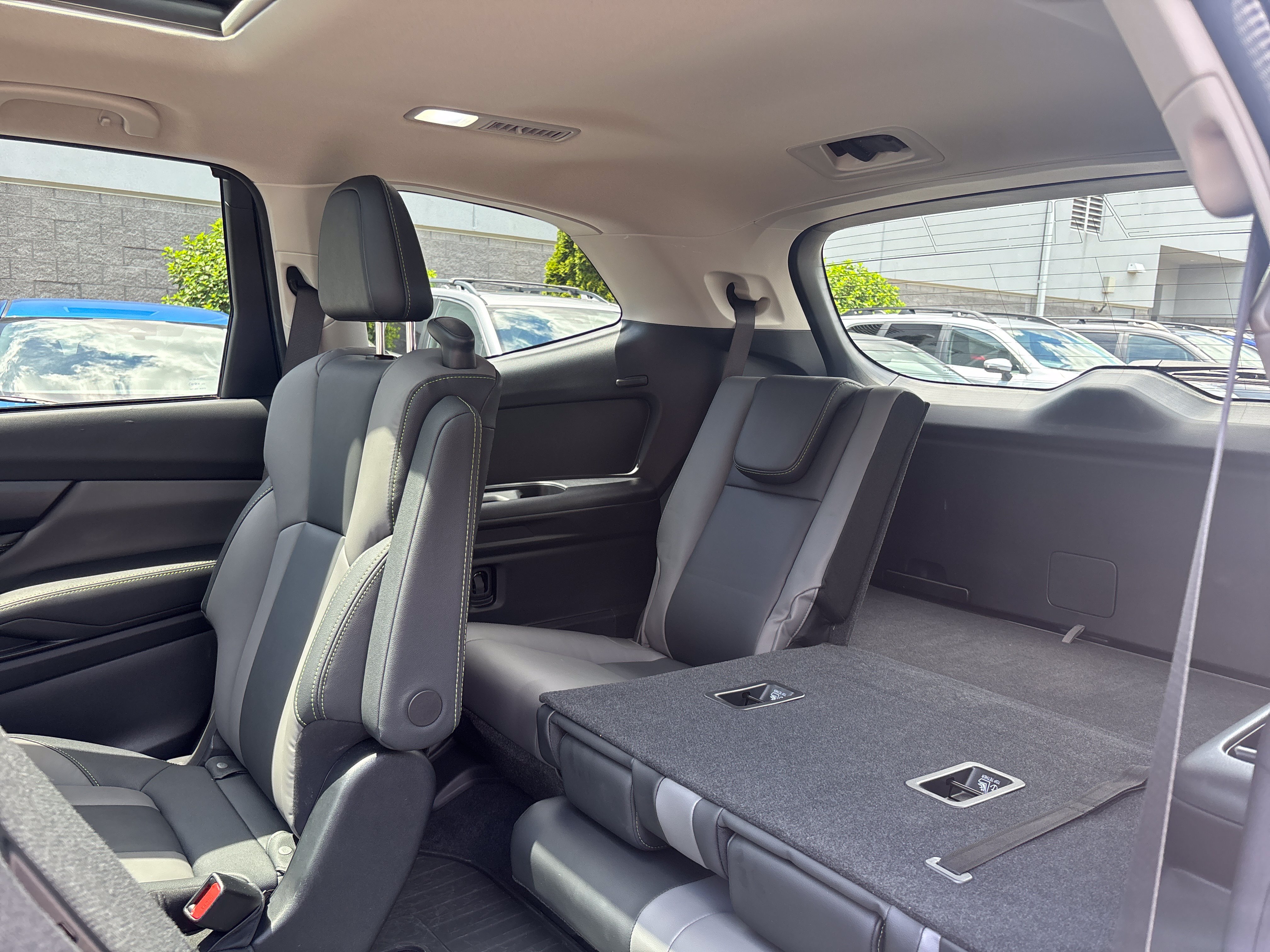 Used 2024 Subaru Ascent Onyx Edition AWD/4WD image 26