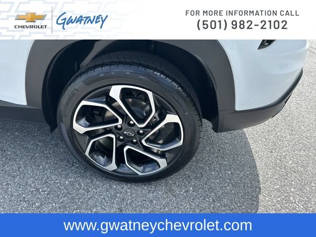 Used 2025 Chevrolet Trax RS w/ Driver Confidence Package FWD image 10
