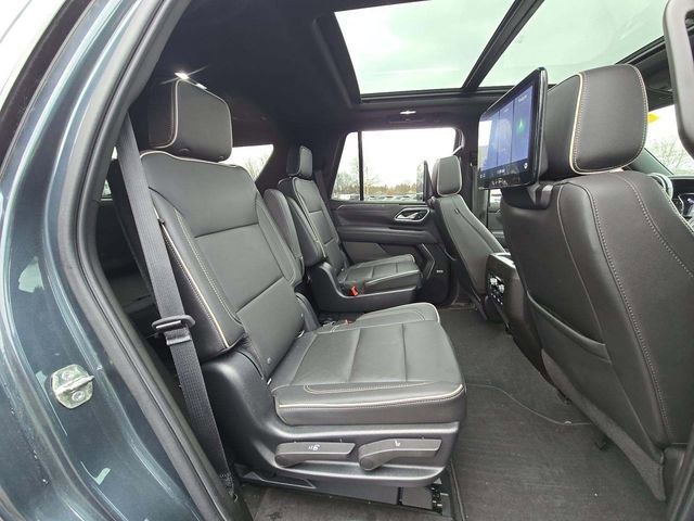 Used 2021 GMC Yukon SLT w/ SLT Premium Package image 11