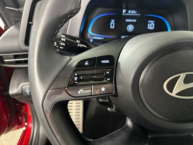 Certified 2025 Hyundai Elantra Sport image 15