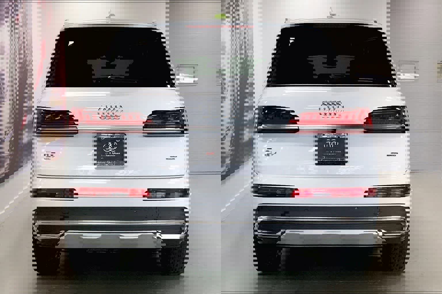 Used 2022 Audi Q7 3.0T Premium w/ Convenience Package image 5