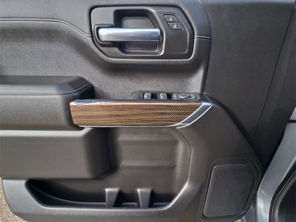 Used 2020 Chevrolet Silverado 1500 LT w/ Convenience Package image 23