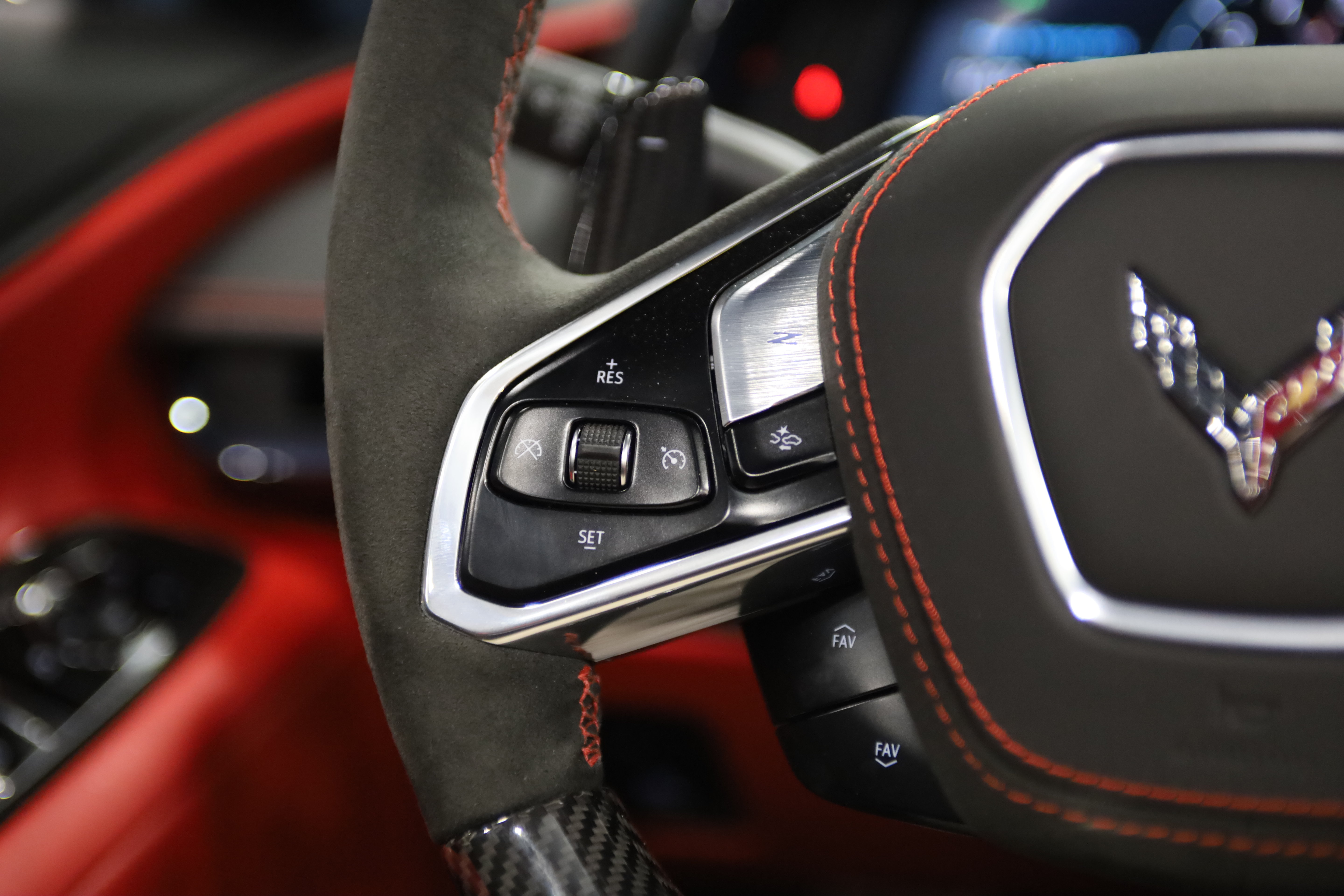 Used 2024 Chevrolet Corvette Z06 RWD image 27