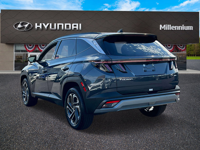 Certified 2025 Hyundai Tucson Limited AWD/4WD image 5
