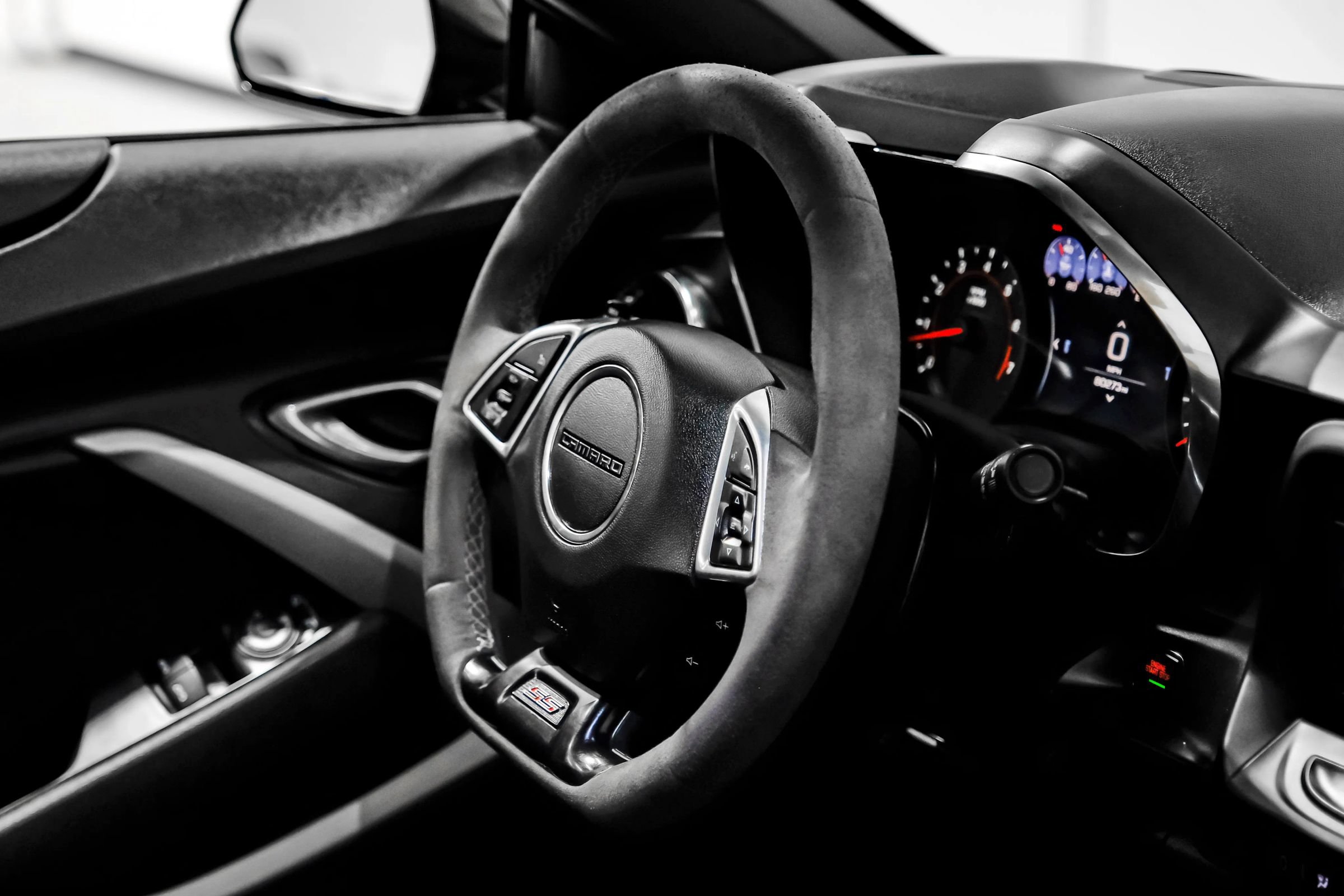 Used 2019 Chevrolet Camaro SS RWD image 20