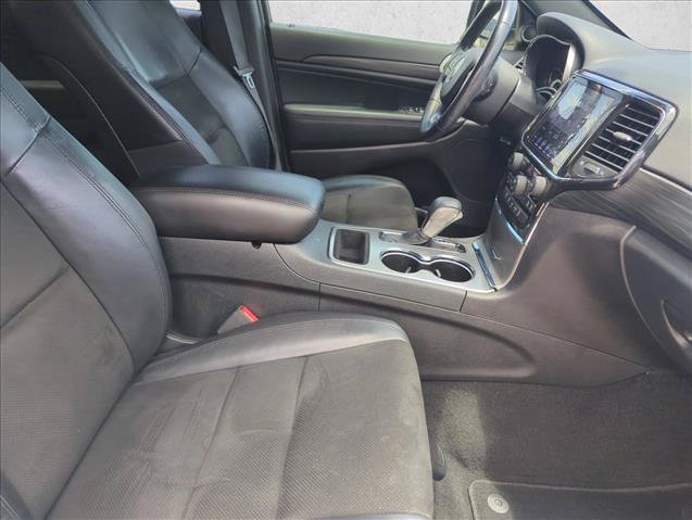 Used 2021 Jeep Grand Cherokee Laredo X AWD/4WD image 23