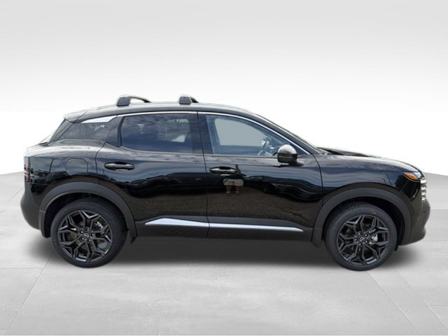 New 2026 Nissan Kicks SR AWD/4WD image 6