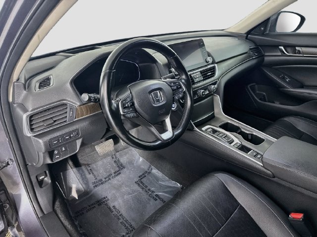 Used 2020 Honda Accord Touring image 22